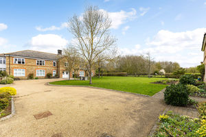 15 Churchfield Court- click for photo gallery
